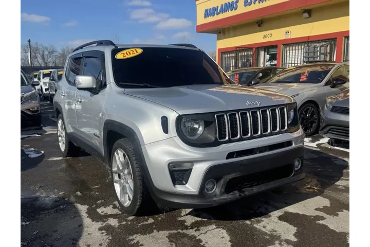 $15995 : 2021 Renegade Latitude image 2