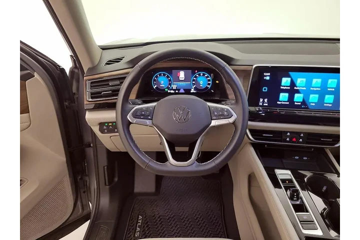 $34998 : Volkswagen Atlas 2024 AWD SE image 10