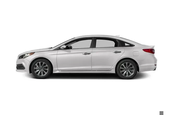 $13440 : Hyundai SONATA 2017 Sport 4d image 2