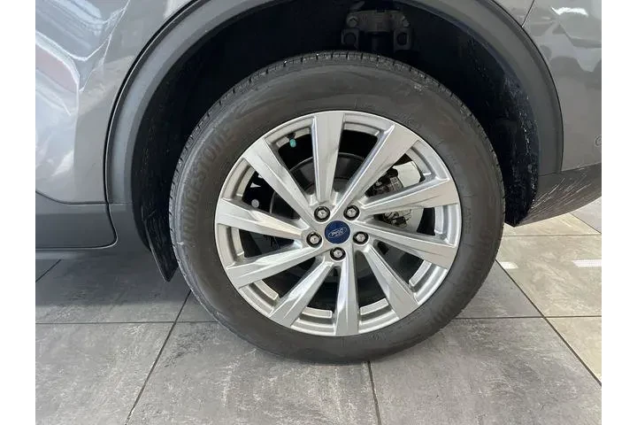 $23000 : Ford Escape 2022 AWD Titaniu image 5