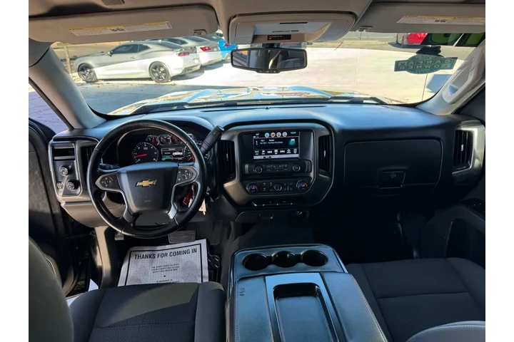 2018 Silverado 1500 LT Crew C image 9