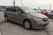 $20688 : 2022 Pacifica Touring L FWD thumbnail