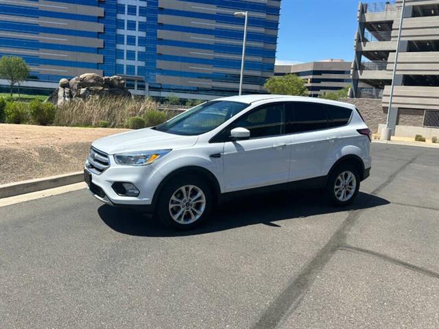 $9595 : 2017 Escape SE image 3