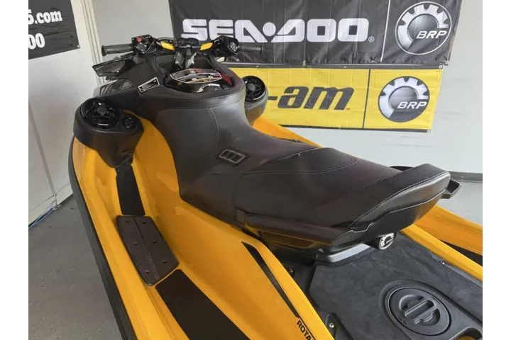 $14991 : 2021 Sea-Doo RXP-X image 6