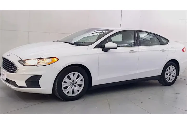 $16295 : 2015 Escape SE 4WD image 1