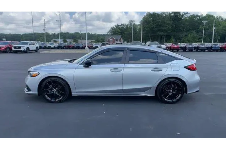 $27891 : Honda Civic 2024 Sport 4dr Ha image 5