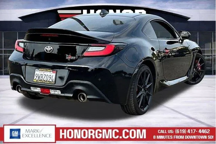 $33488 : Toyota GR86 2024 Premium 2dr image 6