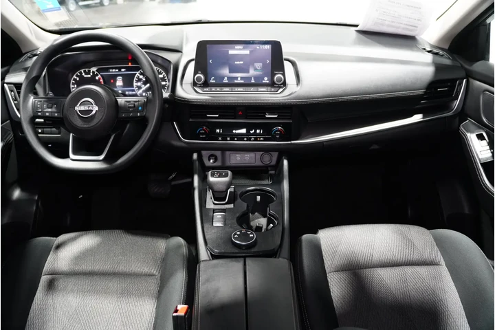 $19922 : 2024 Rogue image 10