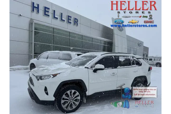 $23962 : Toyota RAV4 2019 AWD Limited image 1