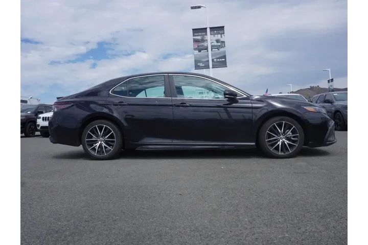 $19458 : Toyota Camry 2023 SE 4dr Sed image 3