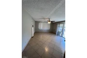 $1100 : 1 Habitación en Whittier CA thumbnail