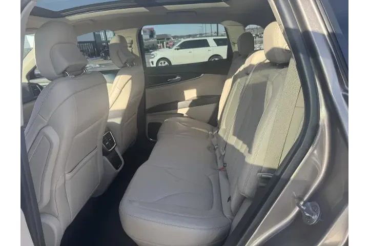 $25343 : Lincoln Nautilus 2019 AWD Re image 6