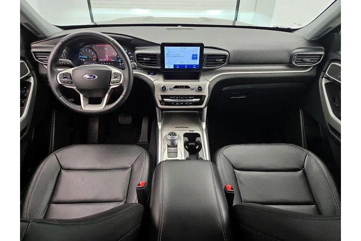 $29998 : Ford Explorer 2023 XLT 4dr S image 9