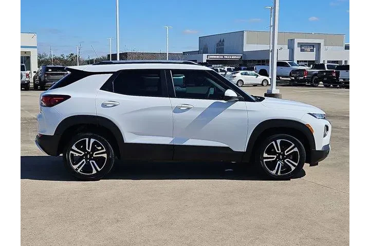 $19489 : Chevrolet Trailblazer 2023 L image 2