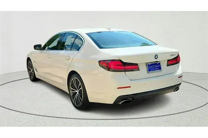 $30998 : BMW 5 Series 2023 530e 4dr S image 5
