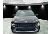$17985 : Hyundai KONA 2023 AWD SEL 4d thumbnail
