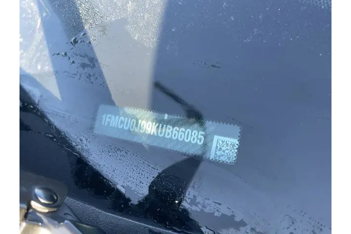 $13940 : Ford Escape 2019 Titanium 4d image 5