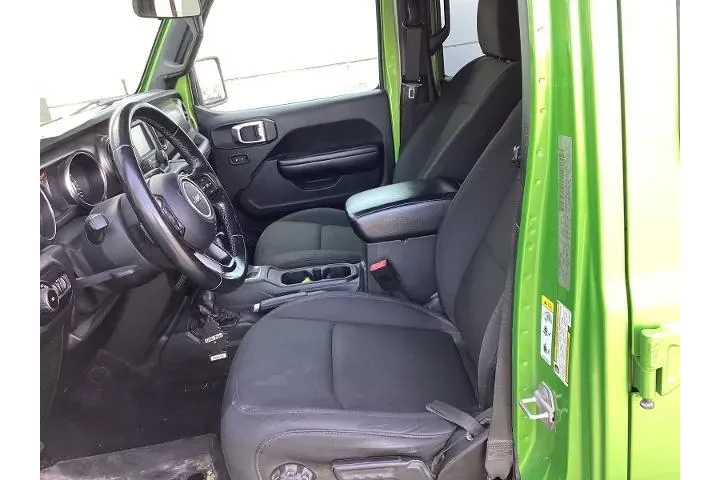 $25945 : Jeep Wrangler Unlimited 2018 image 5