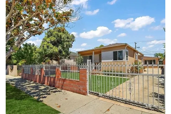 $1800 : North Inglewood location. image 1