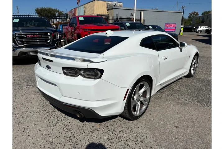 2023 Camaro RWD Coupe 2SS image 4