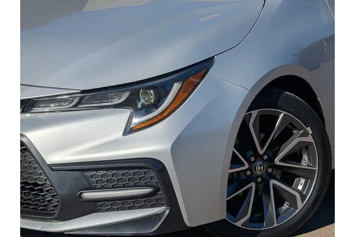 $19579 : Toyota Corolla 2022 SE 4dr S image 3