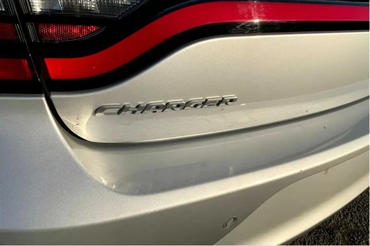 $19298 : Dodge Charger 2023 SXT 4dr S image 9