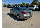 $15980 : 2022 Accent SEL Sedan IVT thumbnail