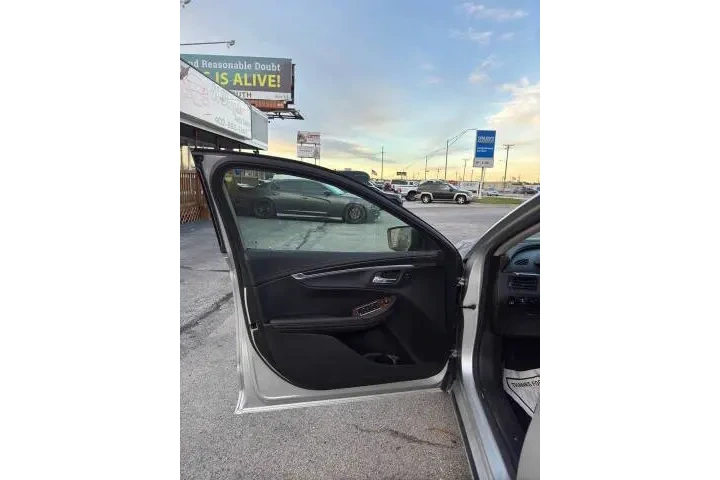 $10850 : 2014 Impala LT image 8