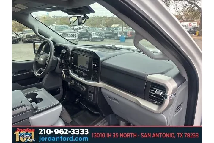 $25599 : Ford F-150 2021 4x4 XL 4dr S image 10