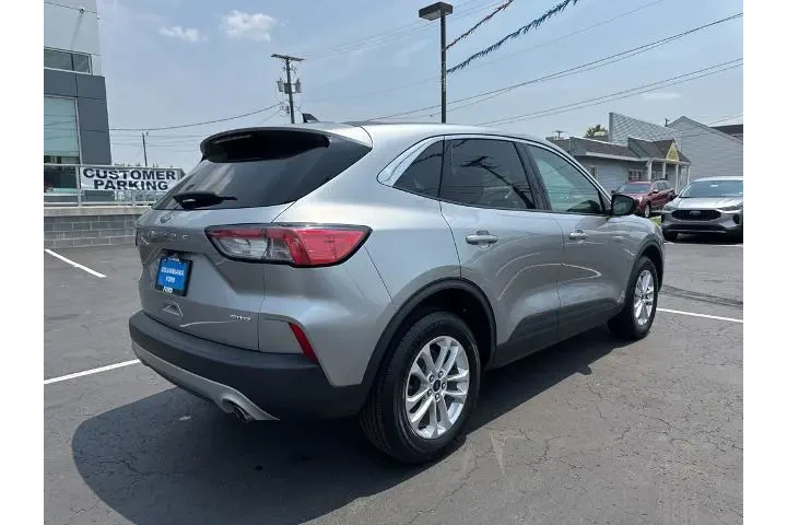 $21499 : Ford Escape 2022 AWD SE 4dr image 3