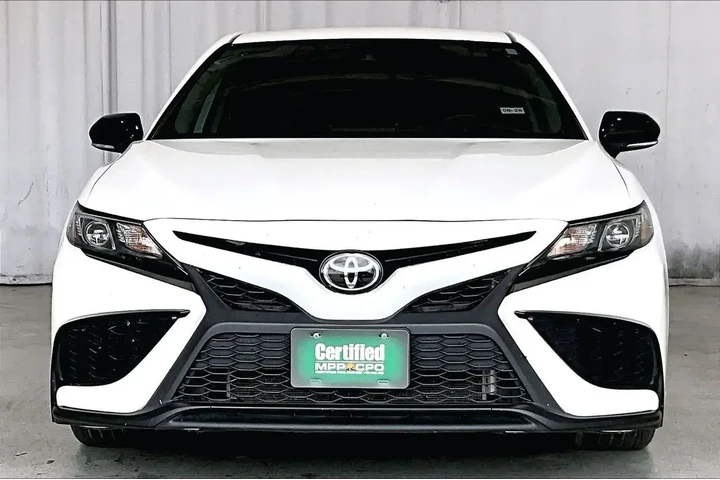 $24491 : Toyota Camry 2023 SE 4dr Sed image 3
