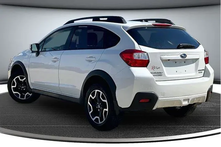 $15000 : Subaru Crosstrek 2016 AWD 2. image 4