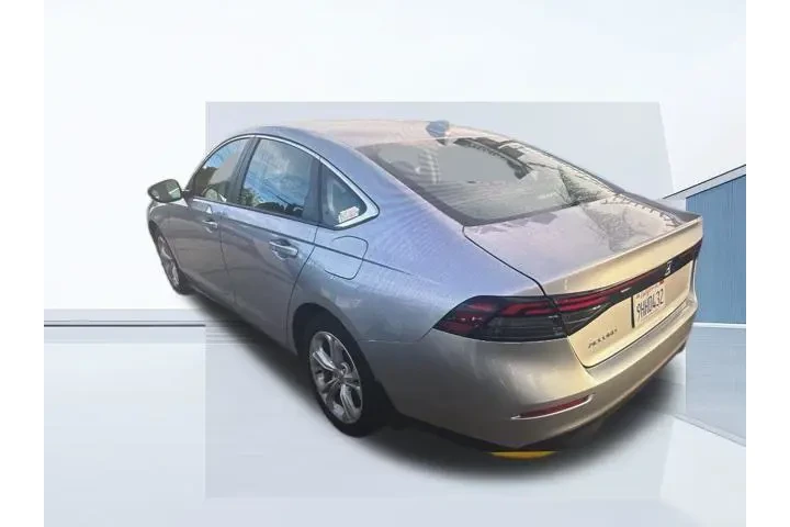 $25250 : Honda Accord 2023 LX 4dr Sed image 6