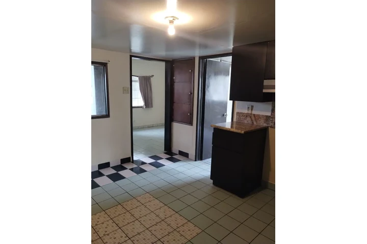 $470 : Casa1rec1baños serca viarapida image 2