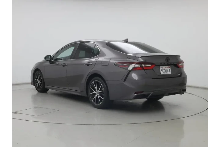 $29998 : Toyota Camry 2023 AWD SE 4dr image 2