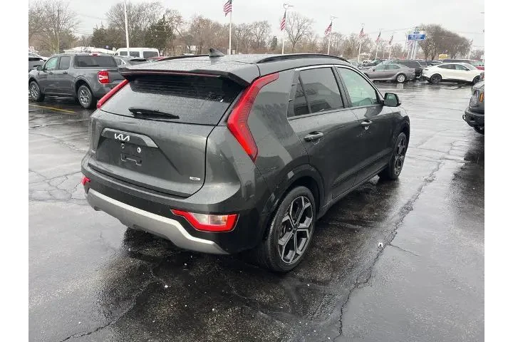$22588 : Kia Niro 2023 EX 4dr Crossov image 7