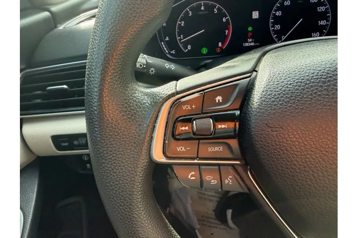 $13995 : 2018 HONDA ACCORD image 1