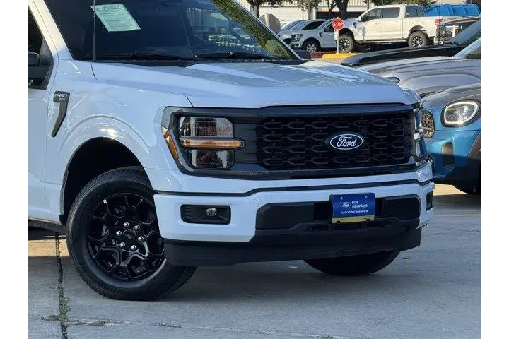 $38545 : Ford F-150 2024 4x2 STX 4dr image 2