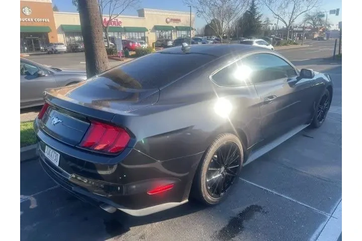 $25988 : Ford Mustang 2022 EcoBoost 2 image 7