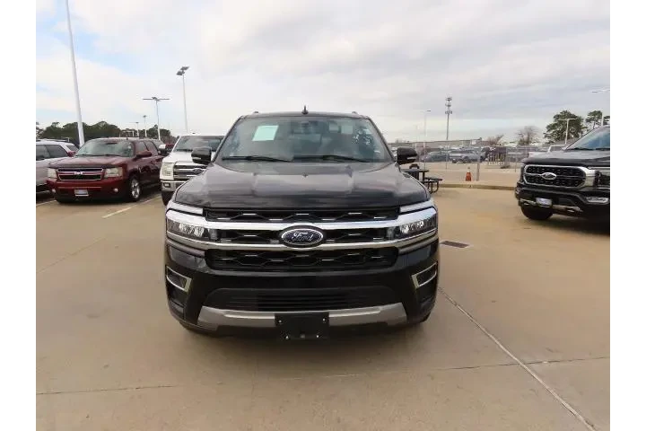 $38999 : Ford Expedition 2024 4x2 Lim image 5