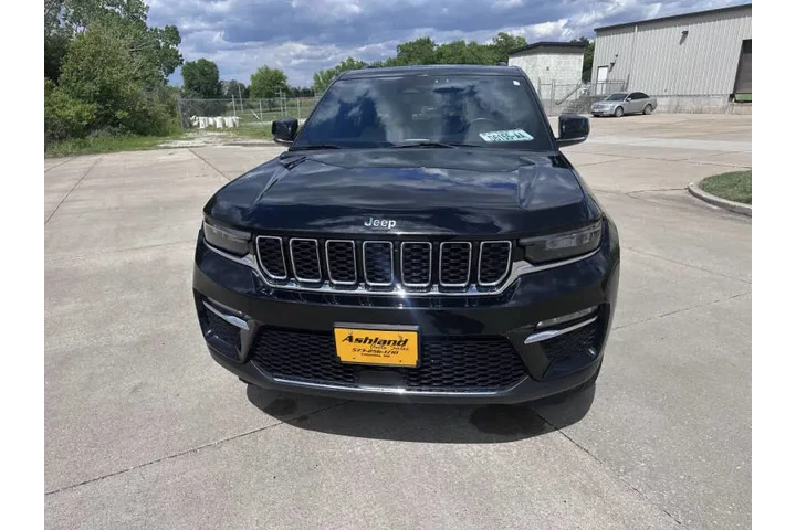$29900 : 2022 Grand Cherokee 4xe image 9