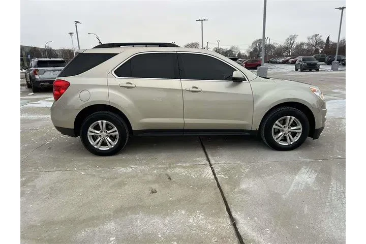 $8735 : Chevrolet Equinox 2015 LT 4d image 6