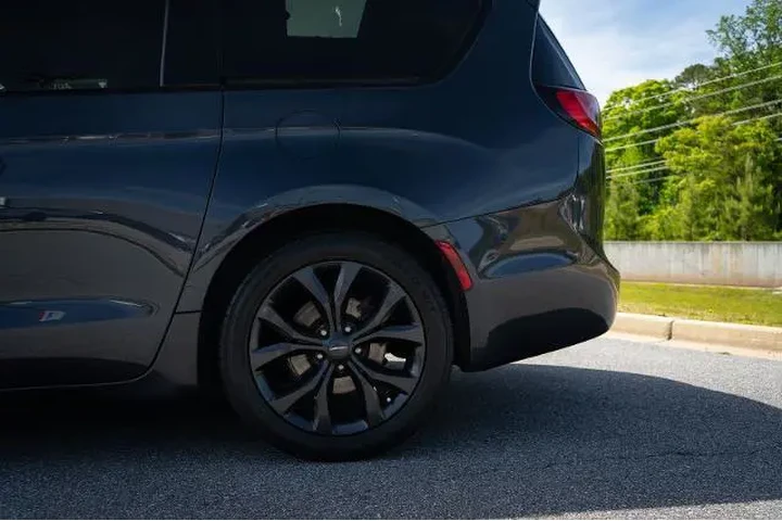 $13888 : Chrysler Pacifica 2019 Limit image 6