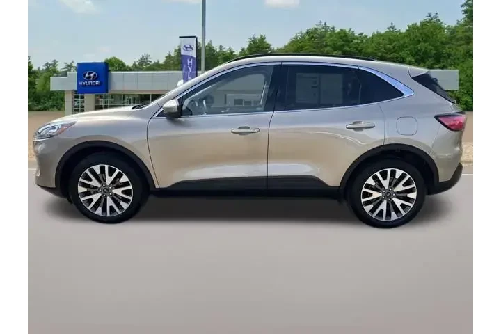 $17990 : Ford Escape 2020 AWD Titaniu image 10