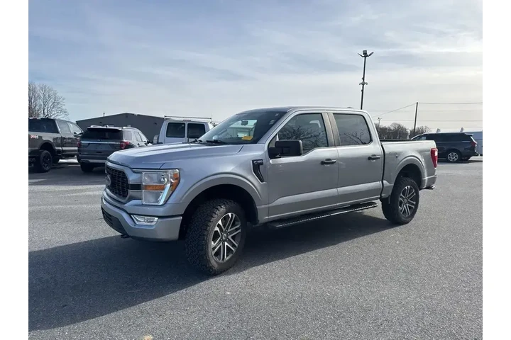 $30000 : Ford F-150 2021 4x4 XL 4dr S image 3