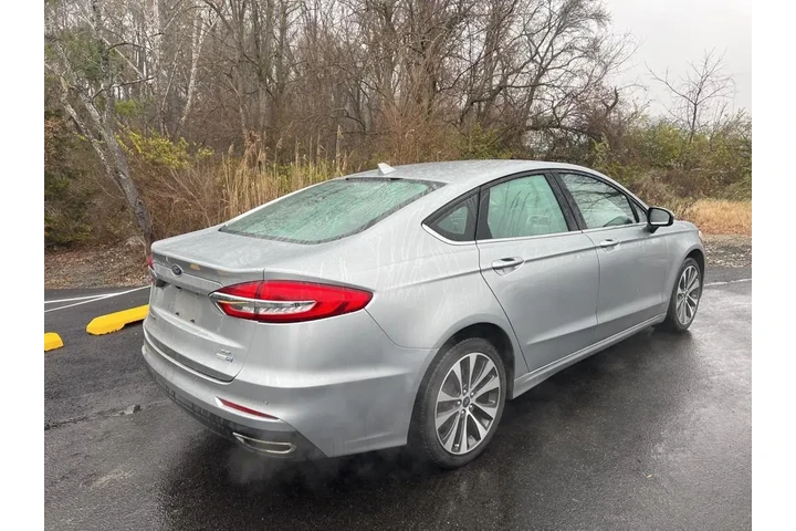 $15776 : Ford Fusion 2020 AWD SE 4dr image 5