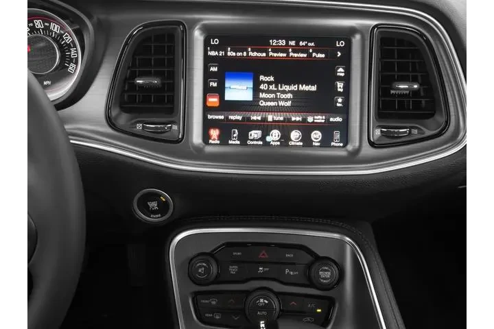 $14990 : Dodge Challenger 2017 T/A 2d image 10