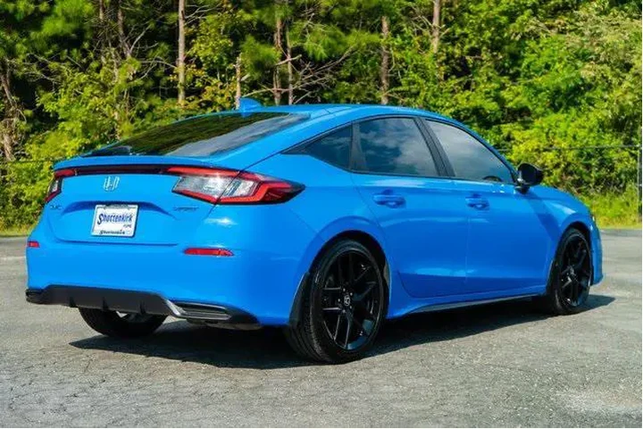 $27695 : Honda Civic 2024 Sport 4dr H image 9