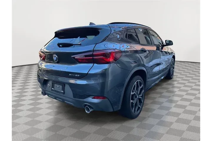 $21900 : BMW X2 2022 AWD xDrive28i 4d image 3