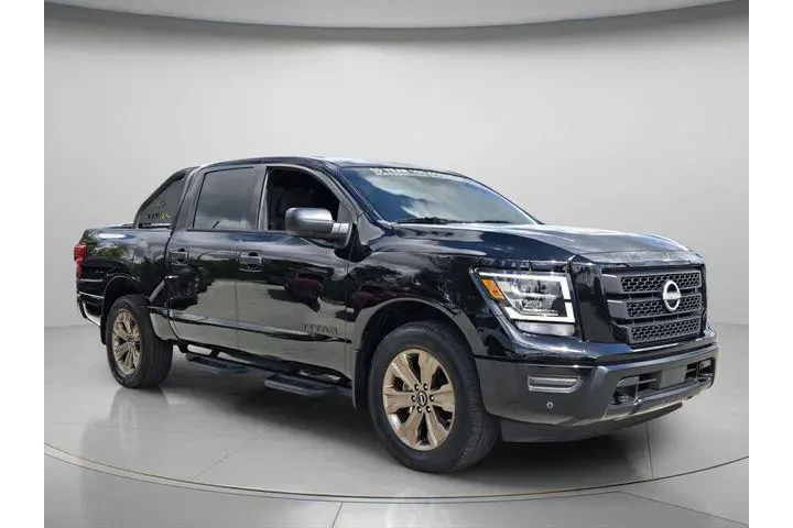 $39509 : Nissan Titan 2024 4x4 SV 4dr image 8